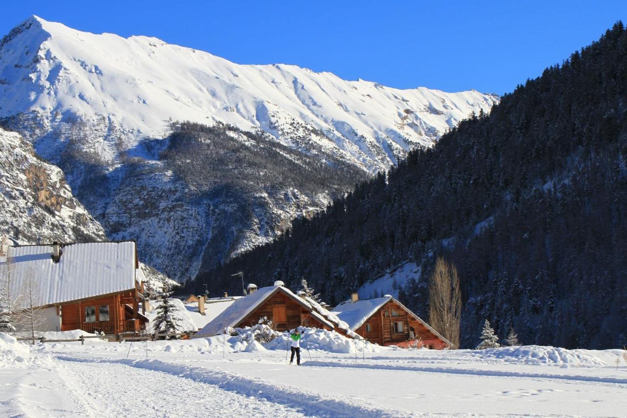 Chalet Le Melezin Hameau Des Chazals Nevache Hautes Alpes Экстерьер фото